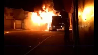 SP: Ônibus são incendiados em protesto contra morte de jovem durante confronto