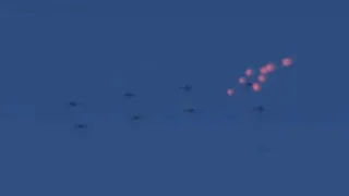 Formation flying 無人航空機 編隊飛行 ドローン Drone C-RAM UAV シウス ファランクス CIWS Phalanx