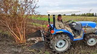 Рвем дерева з корнем 😳 Викорчовуємо поле❗Японець покаже все що може.