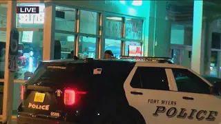 Suspects flee after attempted armed robbery at Fort Myers gas station