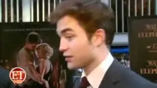 Robert Pattinson and Reese Witherspoon Water for Elephants Premiere ET Interview