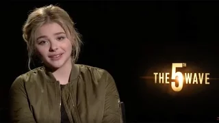 Exclusive: Chloe Moretz introduces a clip from The 5th Wave