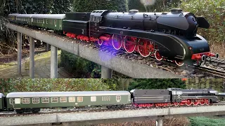 The Riviera Express in Gauge 1 through Germany pulled by a Baureihe 10 steam locomotive