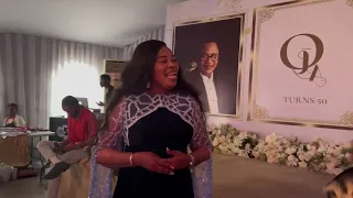 Apekeola surprised mummy tope Alabi’s husband (pope Soji alabi) on his birthday