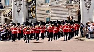 Changing of The Guard at Buckingham Palace | 23 July 2022
