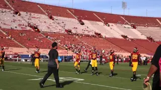 The USC Offensive Team Runs Drills