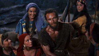 Moses meets Jethro's daughters - "The Ten Commandments" - Charlton Heston