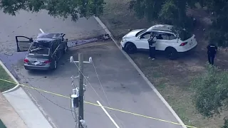 Man dies after being shot following multi-vehicle crash in southwest Houston; 2 suspects on the run