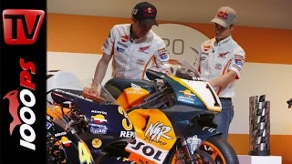 Marc Marquez and Dani Pedrosa alongside Repsol Honda title-winning machines [English/Español]