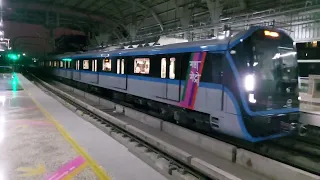 [4K] Beautiful Pune Metro train arrival!!