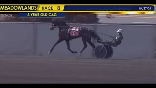 3 YO Karl (Tactical Landing) & Yannick Gingras qualified today in 1.52.1 (1.09,7) at The Meadowlands