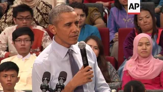 Obama takes questions at meeting in Malaysia