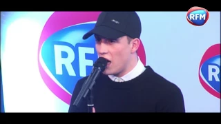 Loïc Nottet reprend "Lost On you" de LP dans les studios RFM