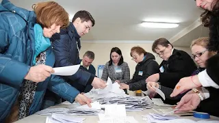 Выборы в Молдавии: парламент разрывается между ЕС и Россией…