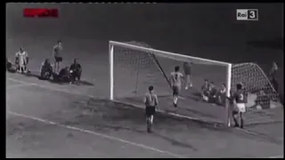 Garrincha (Brasil) - 29/05/1958 - Fiorentina-ITA 0x4 Brasil - 1 gol