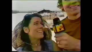 L7 interview w/Billy Corgan and "Questioning My Sanity" live MTV Lollapalooza 1995