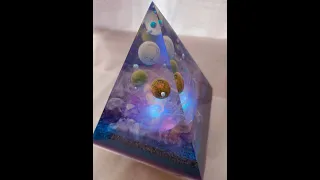 Resin Galaxy Pyramid Light how I made it