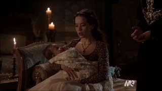 Reign 2x21 "The Siege" - Francis greets his family