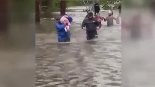 IAN RECOVERY: In heroic effort, teens rescue dozens from quickly flooding Naples homes