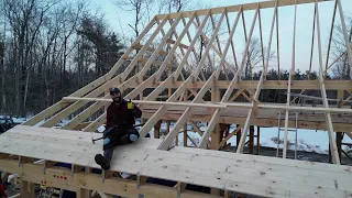 Couple Converts Barn Kit into House - Completing the Frame (#21)