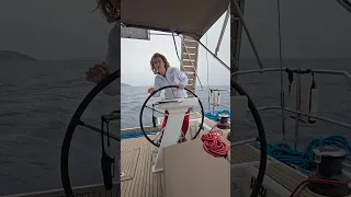 Cât de repede poți învăța să navighezi cu vele dacă simți barca!