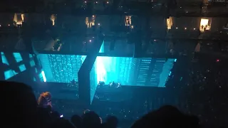 Roger Waters- "Comfortably Numb + Another Brick in the Wall Pt.2" - Crypto.com Arena - LA,CA 9-28-22