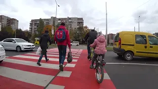 Збили велосипедиста | Сімейна велопоїздка південним передмістям Львова з Наукової до Скнилова