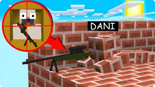 LEVADÁSZOM  TITOKBAN A BARÁTAIMAT KIHÍVÁS A MINECRAFTBAN!