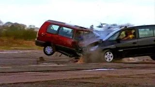 Head On People Carrier Crash Test #TBT - Fifth Gear