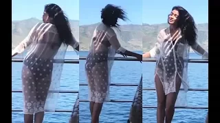 Shriya Saran Slow Motion Video