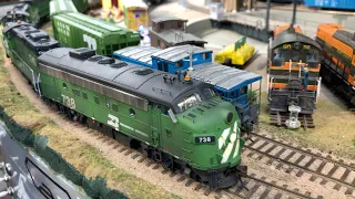 Part 37 - Highlights of an HO op session with "Friends of the Burlington Northern Railroad" (FOBNR)