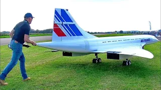 149 KG GIGANTIC !! RC CONCORDE LARGEST TURBINE MODEL JET IN SCALE 1:6 FLIGHT WITH THE RED ARROW TEAM