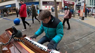 I played Black Clover OP 10 (Vickeblanka) on piano in public