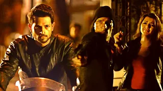 Krishna Chaturvedi ने Ruhi Singh को गुंडों  से बचाया - Ruhi Singh - Action Scene - Ishq Forever