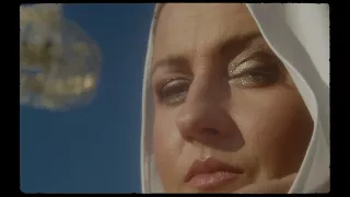 KASIA WILK | "Milczę (tu i teraz)" (Official Video)