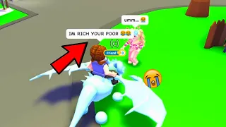 Flexing on RANDOM PEOPLE as a *MEGA RICH* BACON in Adopt Me... *AWKWARD*