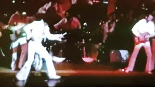 Elvis - Johnny B Goode - 1970