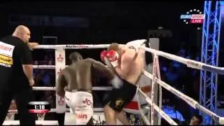 Ismael Londt vs Lascenko Superkombat the Final 2011.avi