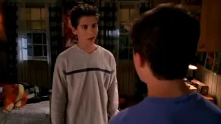 Malcom in the middle: Reese says he’s gay