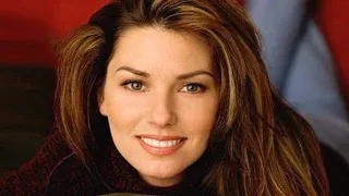 13 Sexy Photos of Shania Twain