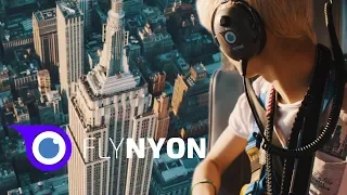 FLYNYON: Helicopter Door Open Tour above New York City