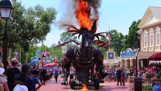 FRONT ROW Disneyworld Parade Fire