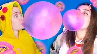 Кто надует БОЛЬШЕ ПОЛУЧИТ 1000$ 😱 ГИГАНТСКАЯ жвачка / Giant Bubble gum Challenge