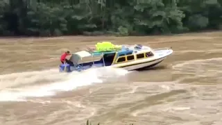 salah alur, nyawa tarunnya  sungai mahakam yg terk