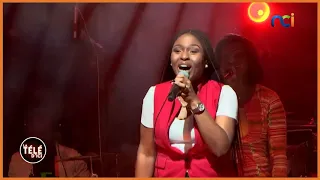 Dena Mwana en live sur la scène de La Télé d'Ici