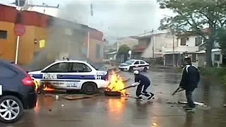 Аргентина: возмущенные жители сожгли полицейский участок