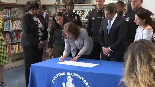 Miami-Dade school district, North Miami Beach sign agreement to put more officers in schools