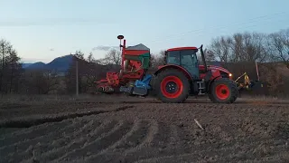 Zetor forterra 140 and Kverneland DA-X mixer