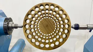 Woodturning - The Vortex !