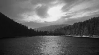 Zerkalo - The Lake